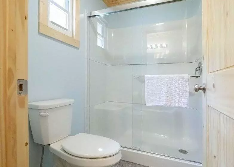 Tuggle S Gap Roadside Inn   Blue Ridge Parkway