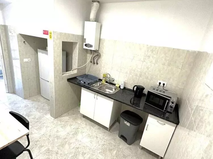 هاستل Lisboa Parque Guest House