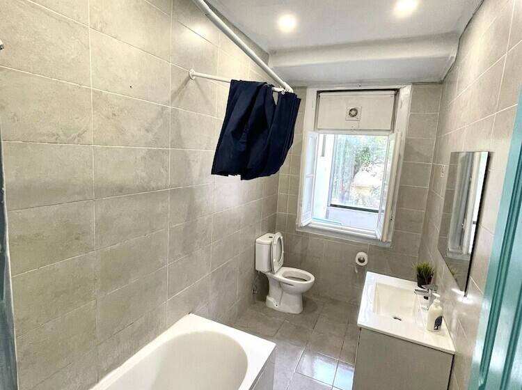 هاستل Lisboa Parque Guest House