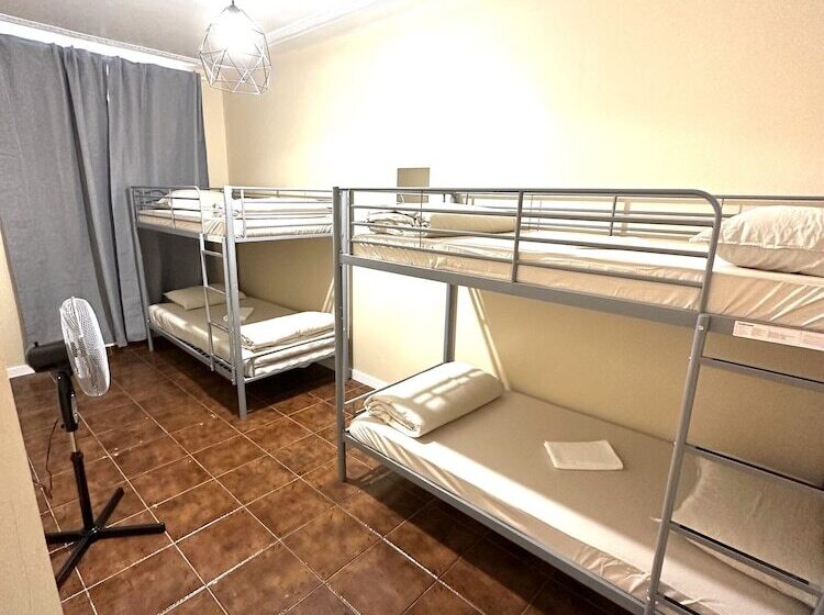 هاستل Lisboa Parque Guest House