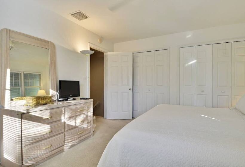 Artist Garden By Avantstay Great Location W/ Balcony, Outdoor Dining, Shared Pool & Bbq! Week Long S