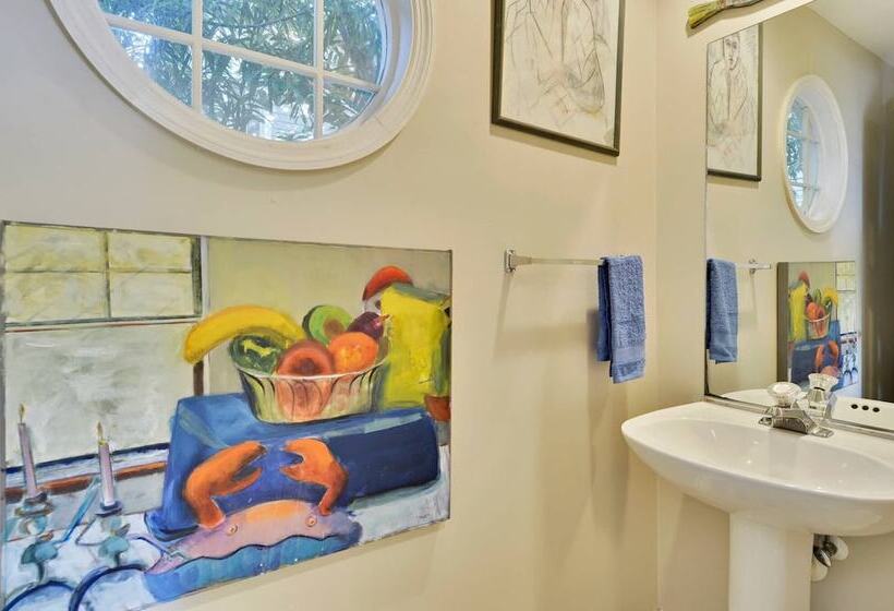 Artist Garden By Avantstay Great Location W/ Balcony, Outdoor Dining, Shared Pool & Bbq! Week Long S