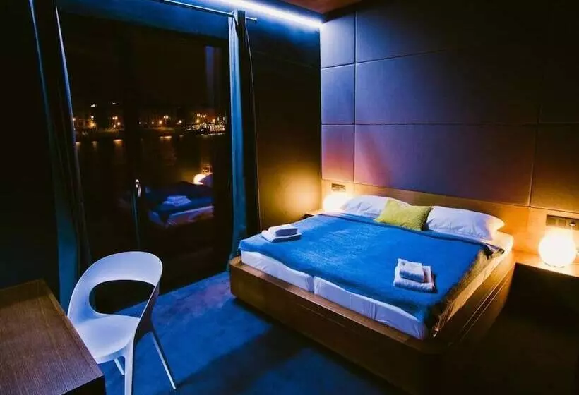 Botel Dunajský Pivovar