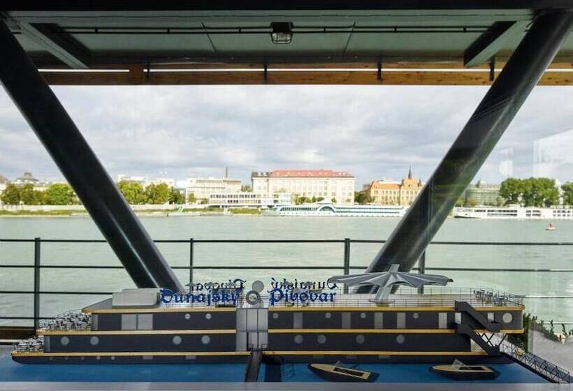 Botel Dunajský Pivovar