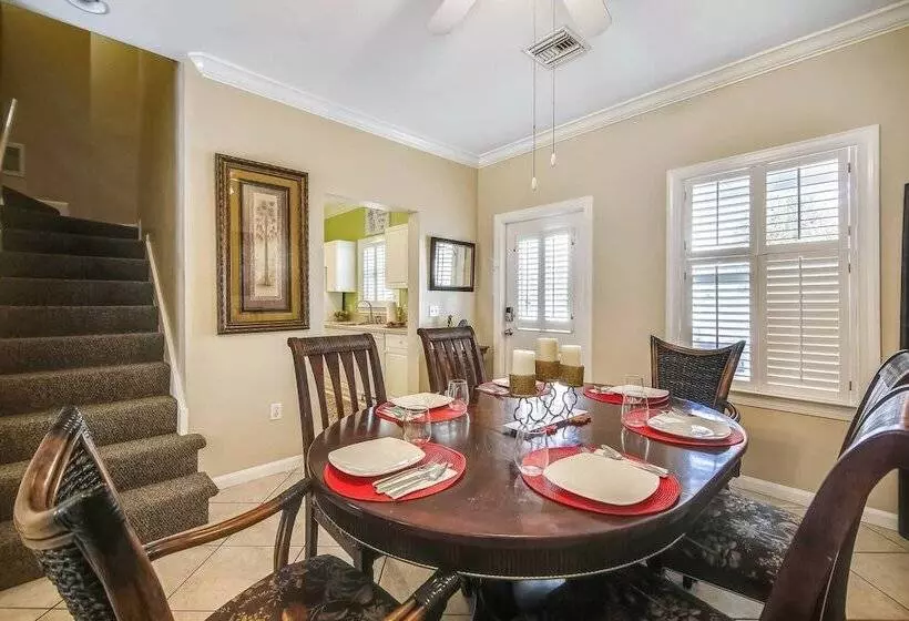 Coral Palm By Avantstay Key West Walkable Gated Community & Shared Pool