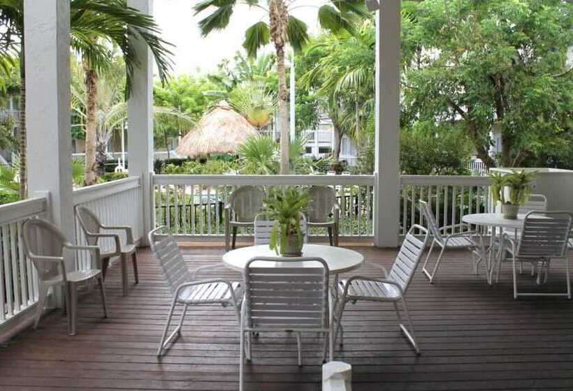 Coral Palm By Avantstay Key West Walkable Gated Community & Shared Pool