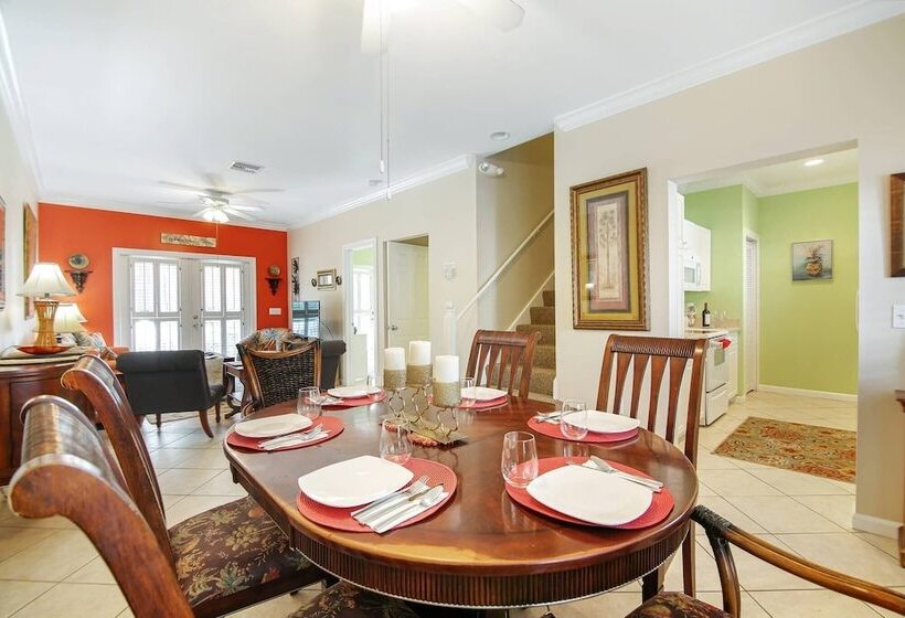 Coral Palm By Avantstay Key West Walkable Gated Community & Shared Pool