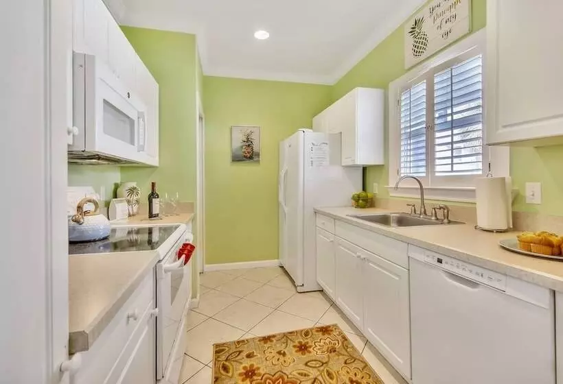 Coral Palm By Avantstay Key West Walkable Gated Community & Shared Pool