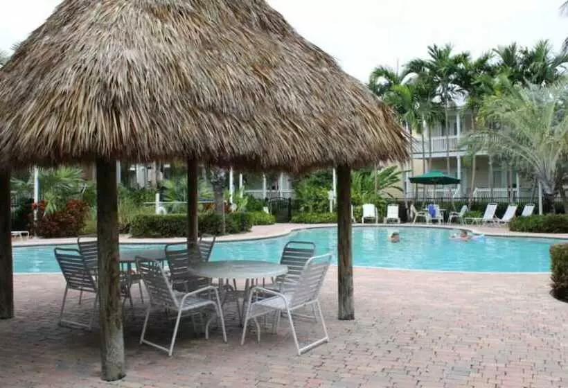 Coral Palm By Avantstay Key West Walkable Gated Community & Shared Pool