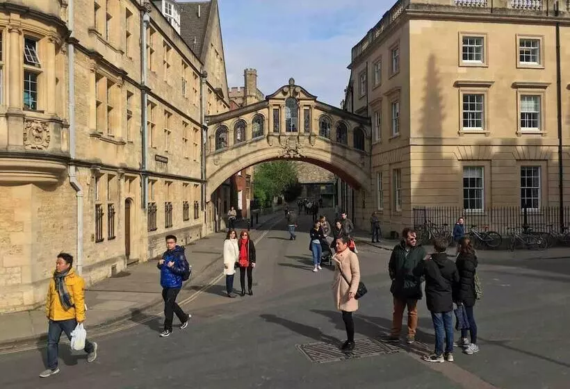 Cottage In Area Of Outstanding Natural Beauty