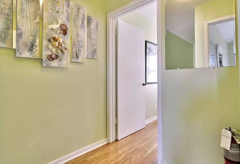 Duval Breeze By Avantstay Great Location Close To Beach & Nightlife Shared Pool! Week Long Stays