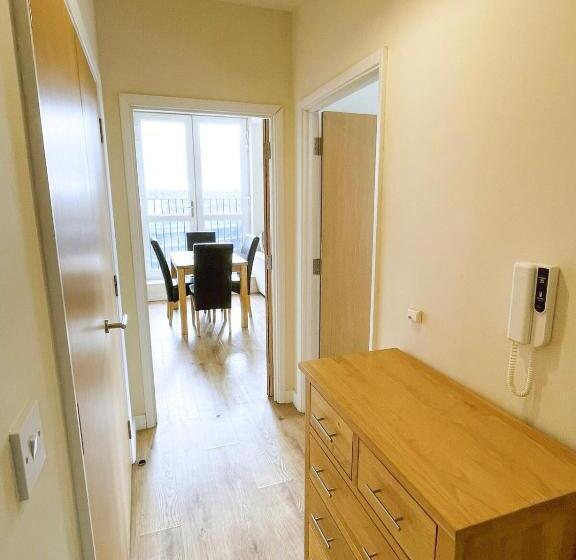 Maidstone Heights By Kasar Stays