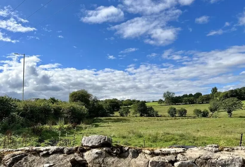 Gorgeous 2 Bed Cottage In Penderyn, Brecon Beacons