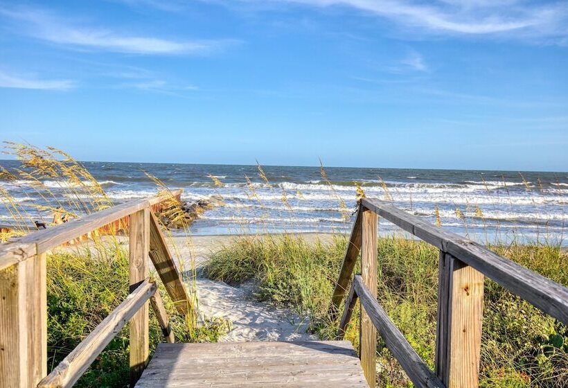 Hemlock By Avantstay Minutes From Folly Beach W/ Multiple Patios