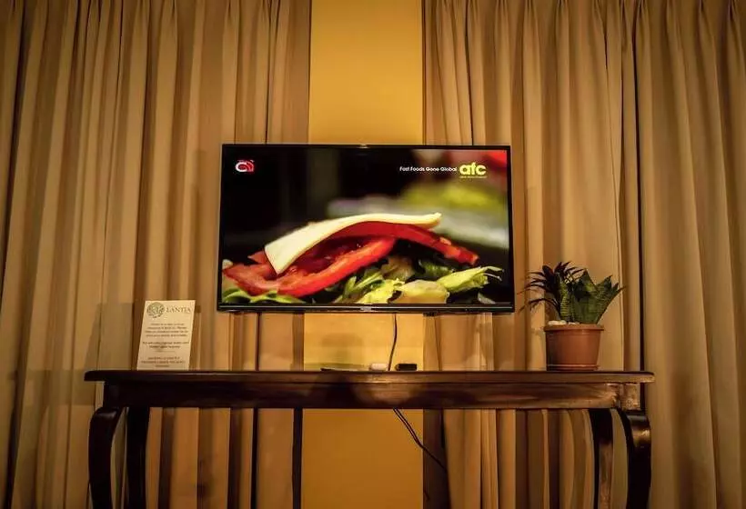 ホテル Bernardos Lantia