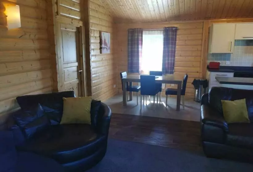 Hotelli Chestnut Meadow Country Park