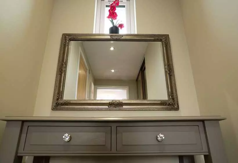 Hotelli Chestnut Meadow Country Park