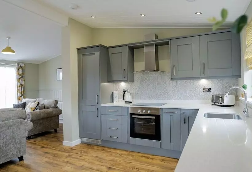 Hotelli Chestnut Meadow Country Park