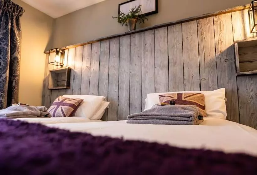 Hotelli Chestnut Meadow Country Park