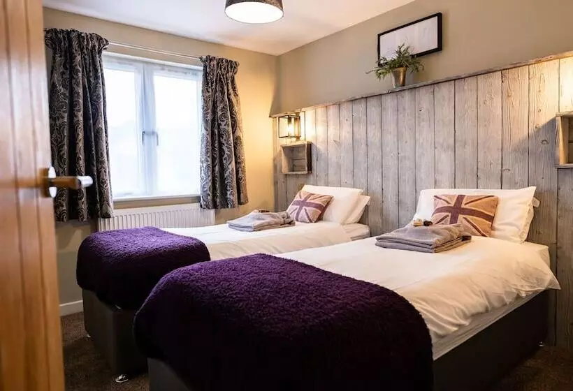 Hotelli Chestnut Meadow Country Park