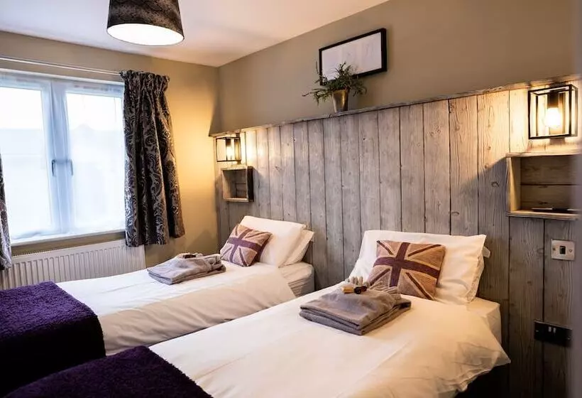 Hotelli Chestnut Meadow Country Park