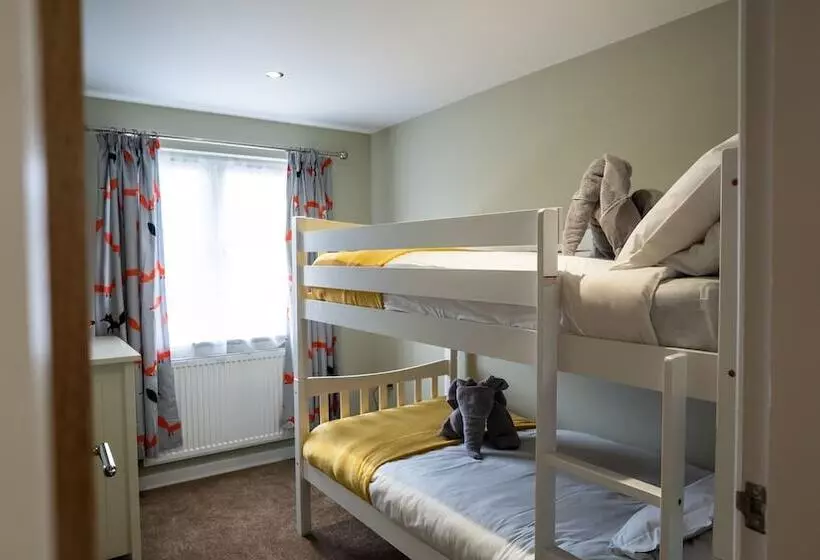 Hotelli Chestnut Meadow Country Park