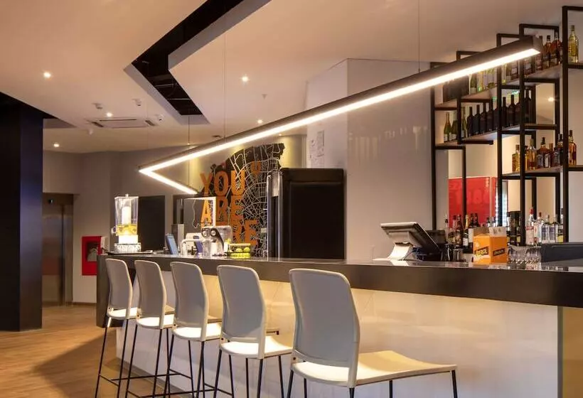 هتل Ibis Santa Cruz De La Sierra