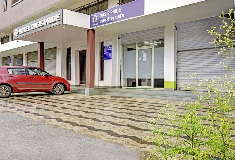 Itsy Hotels Oasis Pride