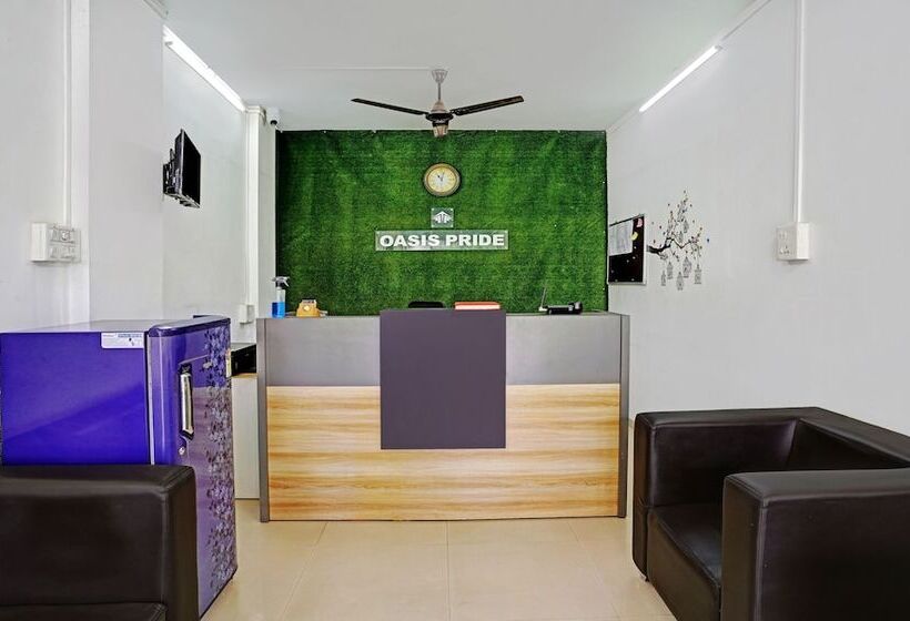 Itsy Hotels Oasis Pride