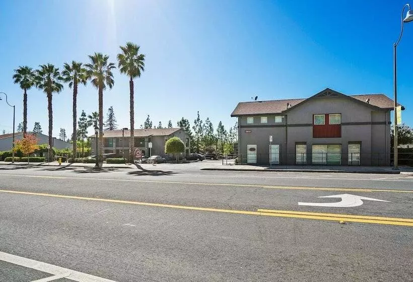 Hotelli Mission Peak Lodge