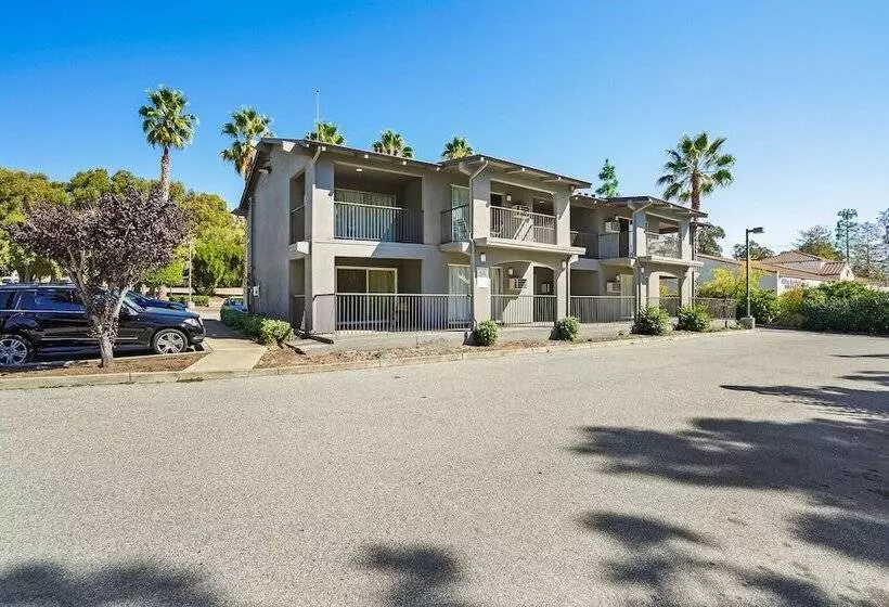 Hotelli Mission Peak Lodge