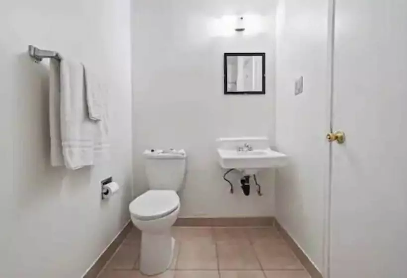 Hotelli Mission Peak Lodge