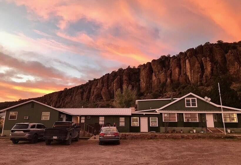 酒店 Mountainside Inn