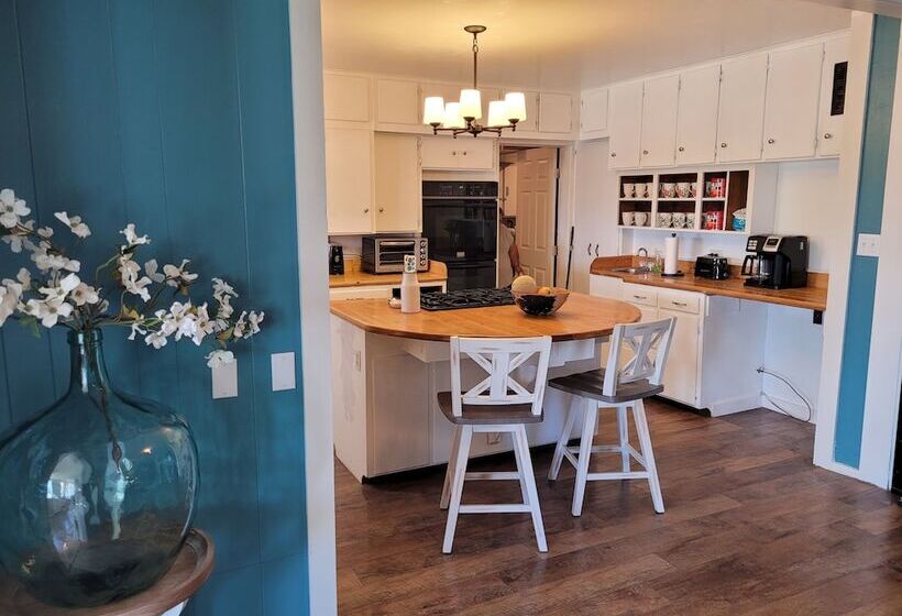 酒店 Mountainside Inn