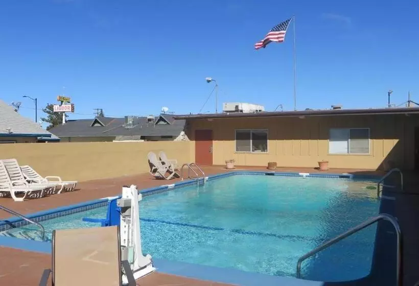 Hotelli Salina Beaumont Ca