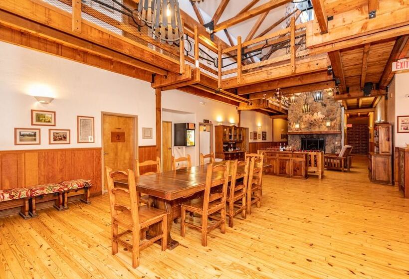 فندق Sonoita Inn