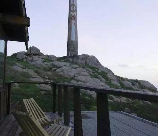 Hotelli Timber Cove Resort