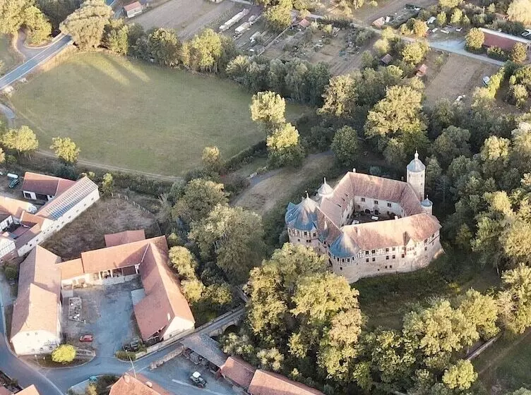Hotelli Urlaub Im Wasserschloss Irmelshausen