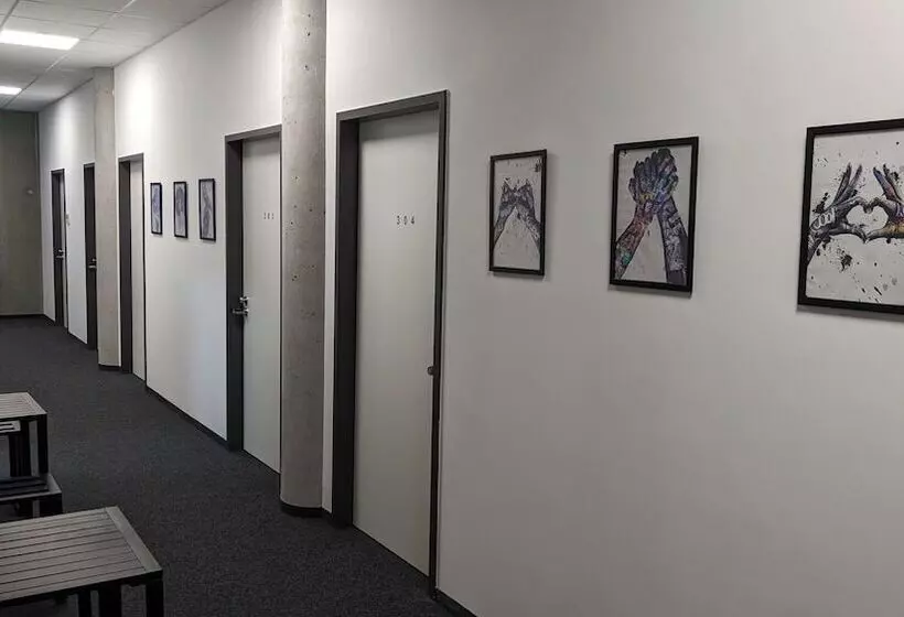 レジデンス Boardingrooms Direct A8, Close To Stuttgart, 25min