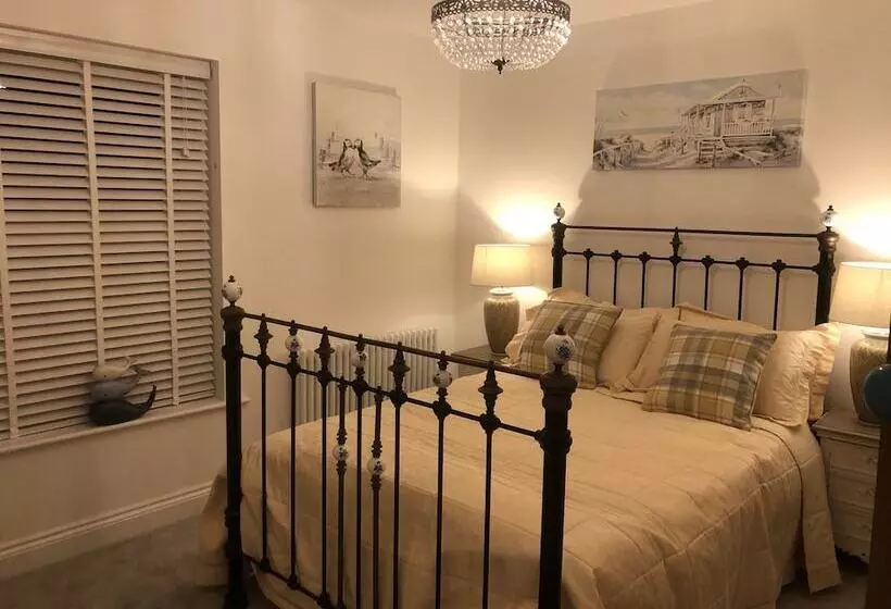レジデンス Captivating 3 Bed House In Ventnor