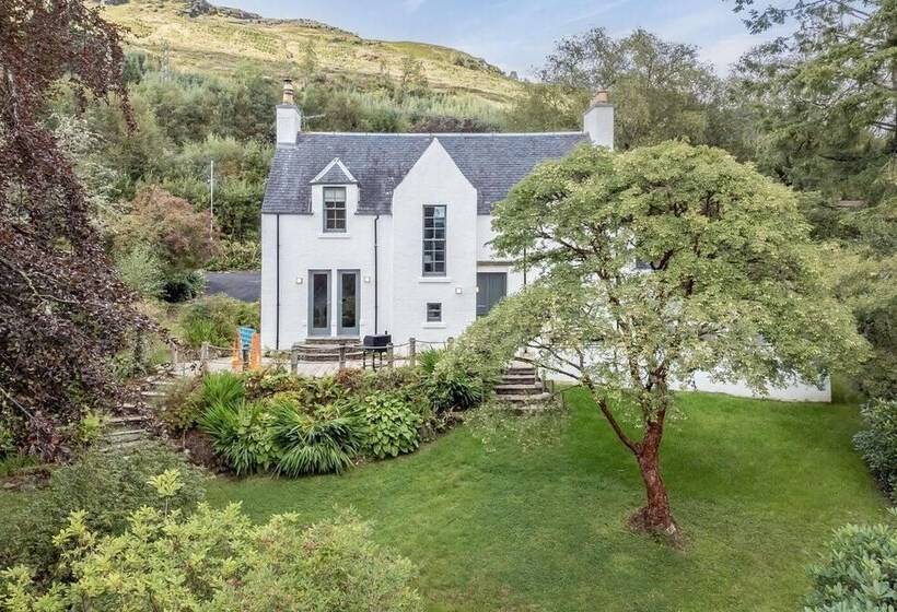 Residência Captivating 4 Bed House In Killin