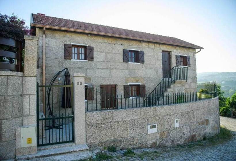 اقامتگاه Charming Studio House In Amarante
