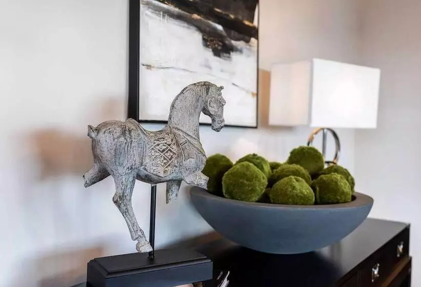 Residenssi Clwyd Gate Manor Pool Sauna Hottub Cave Wales