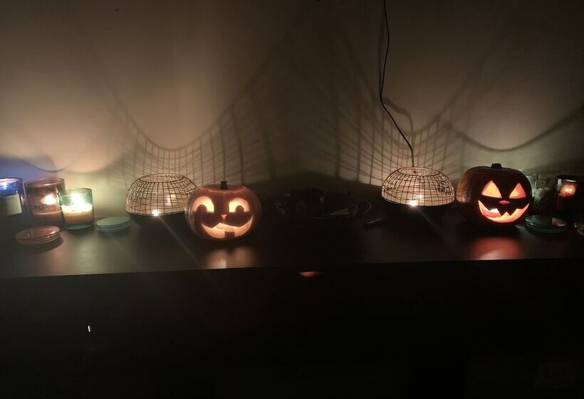 Rezydencja Lovely 2 Bed House In Bramley With Field View