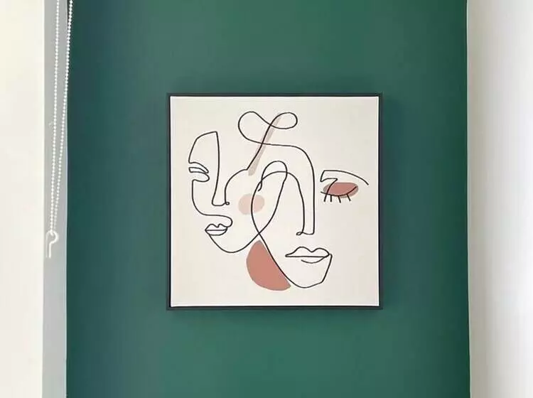 Residenssi Vibrant 6 Bed Stylish Home In Heart Of Southsea