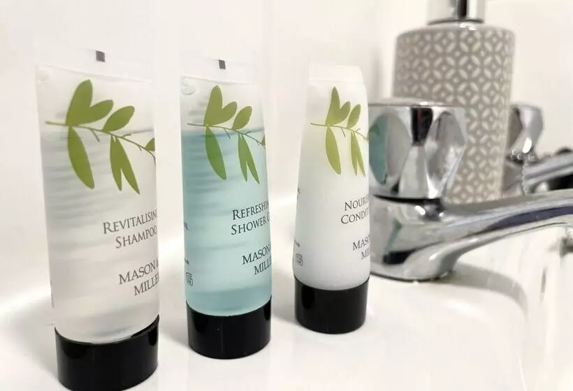 Residenssi Vibrant 6 Bed Stylish Home In Heart Of Southsea