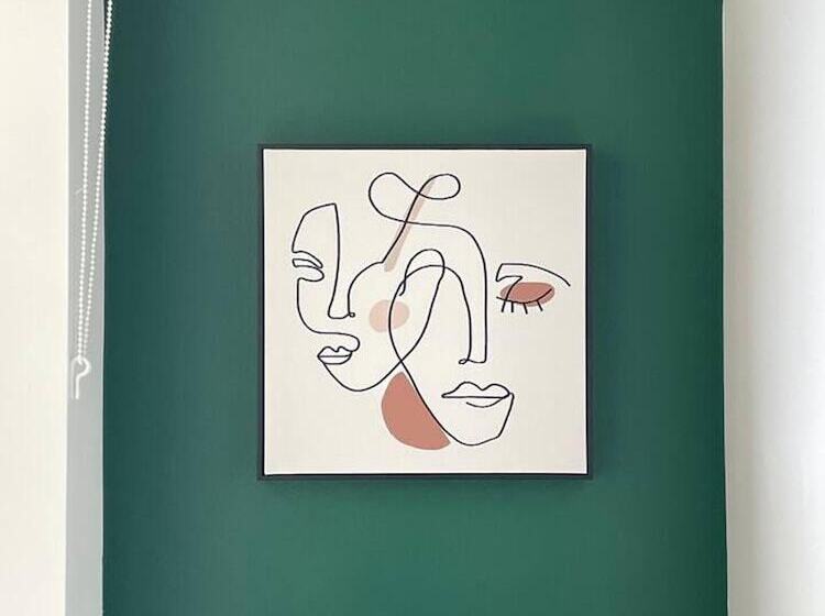 إقامة Vibrant 6 Bed Stylish Home In Heart Of Southsea