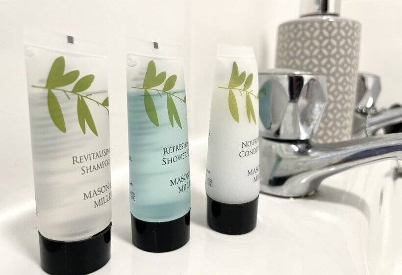 إقامة Vibrant 6 Bed Stylish Home In Heart Of Southsea