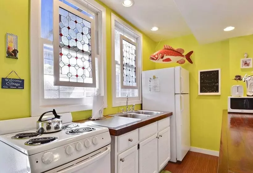 Tranquility By Avantstay Close To Duval St W/ Bbq & Shared Pool