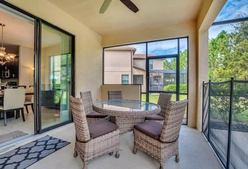 Vibrant Home With Spacious Pool!#6st5504